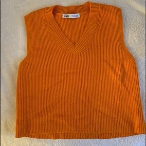 ZARA SWEATER VEST